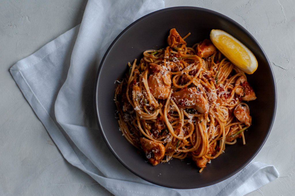 High volume zucchini noodles and light evaporated milk make this creamy sun-dried tomato chicken pasta meal-prep super filling, creamy and something you’ll look forward to eating, time and time again.