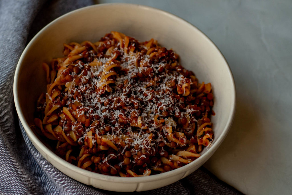 Superbly rich and flavourful, you won't mind that this Bolognese doesn't contain any meat. Plus, when it’s paired with al dente gluten-free pasta and emulsified to make a deliciously rich sauce, you’ll look forward to eating this vegetarian meal prep every time.