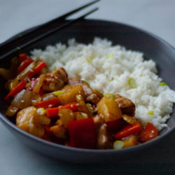 Craving Chinese food? Try this healthier take on popular classic sweet and sour pork. Juicy pieces of pork are marinated and fried until golden brown, then they’re paired with lots of tender-crisp vegetables and smothered in an aromatic, sweet and tangy sauce.